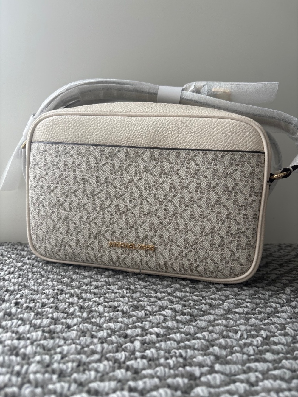Michael Kors Jet Set Large Logo Crossbody Bag